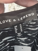Charger l'image dans la galerie, 21-3251, Camisole Love and Legend