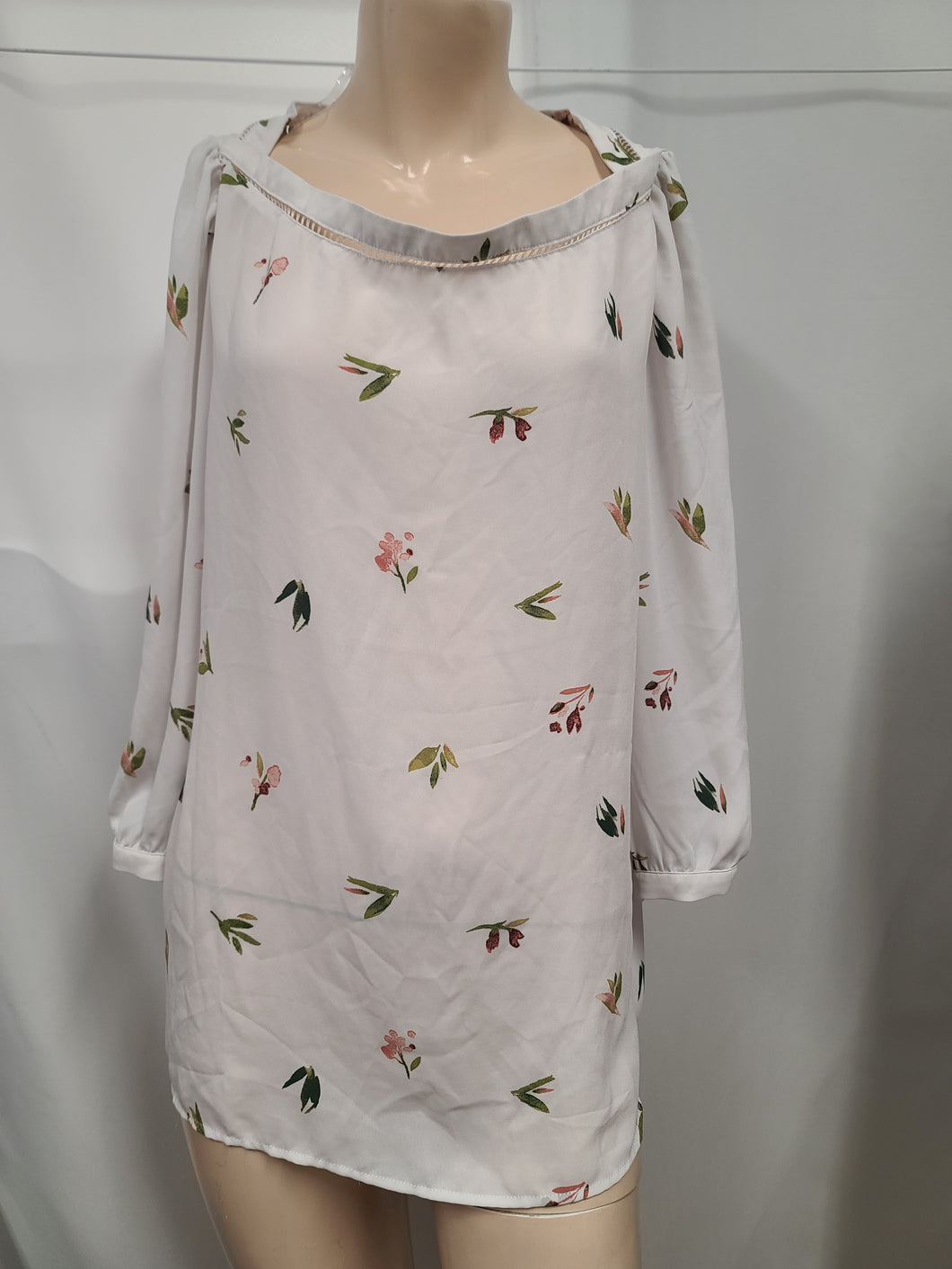 23-1942, LArge