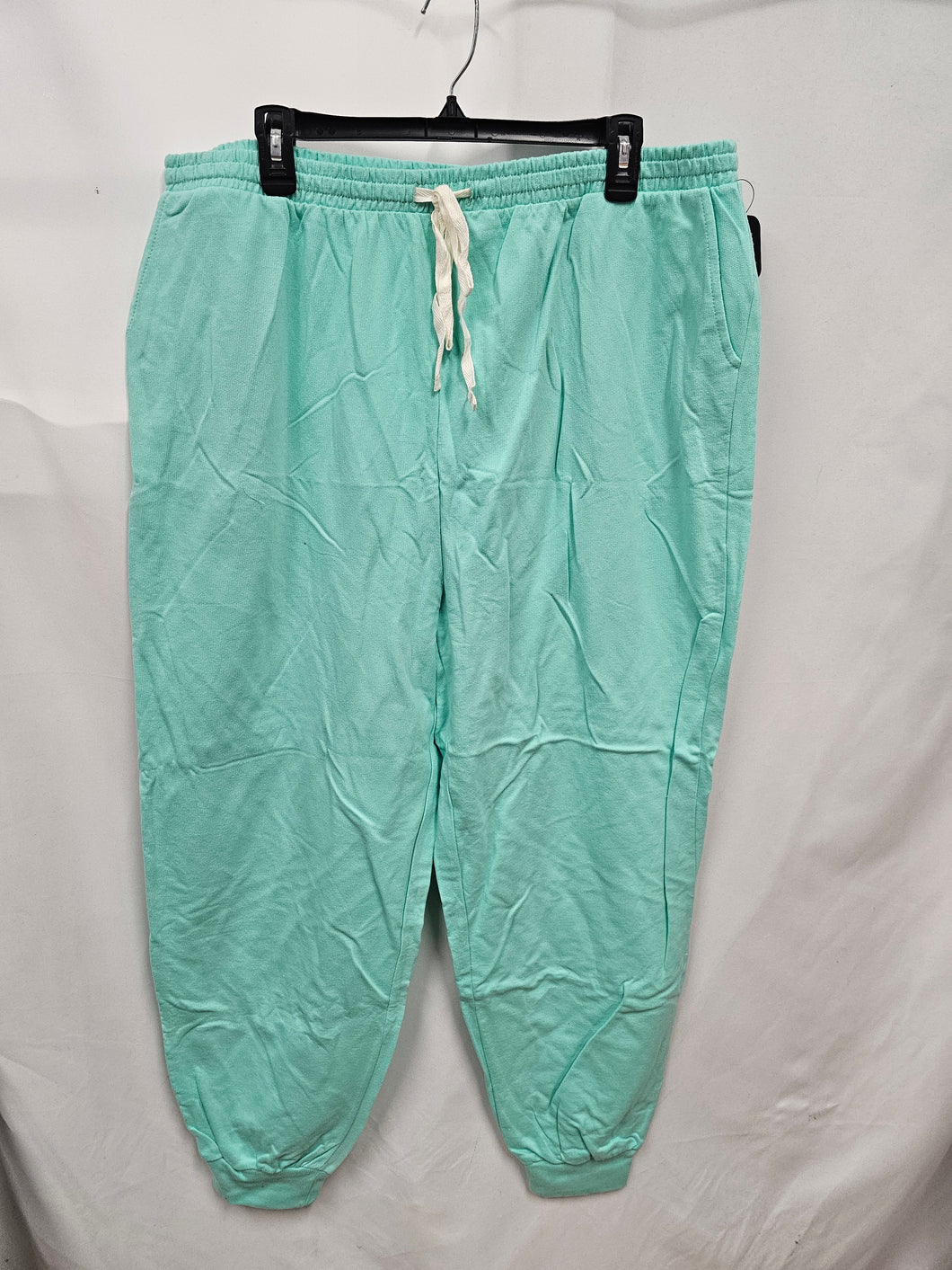 23-3827, MINT, 3x
