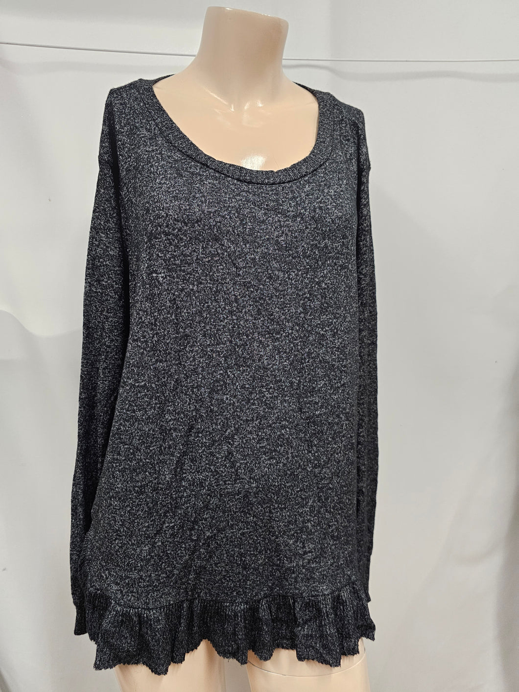 23-4887, LArge