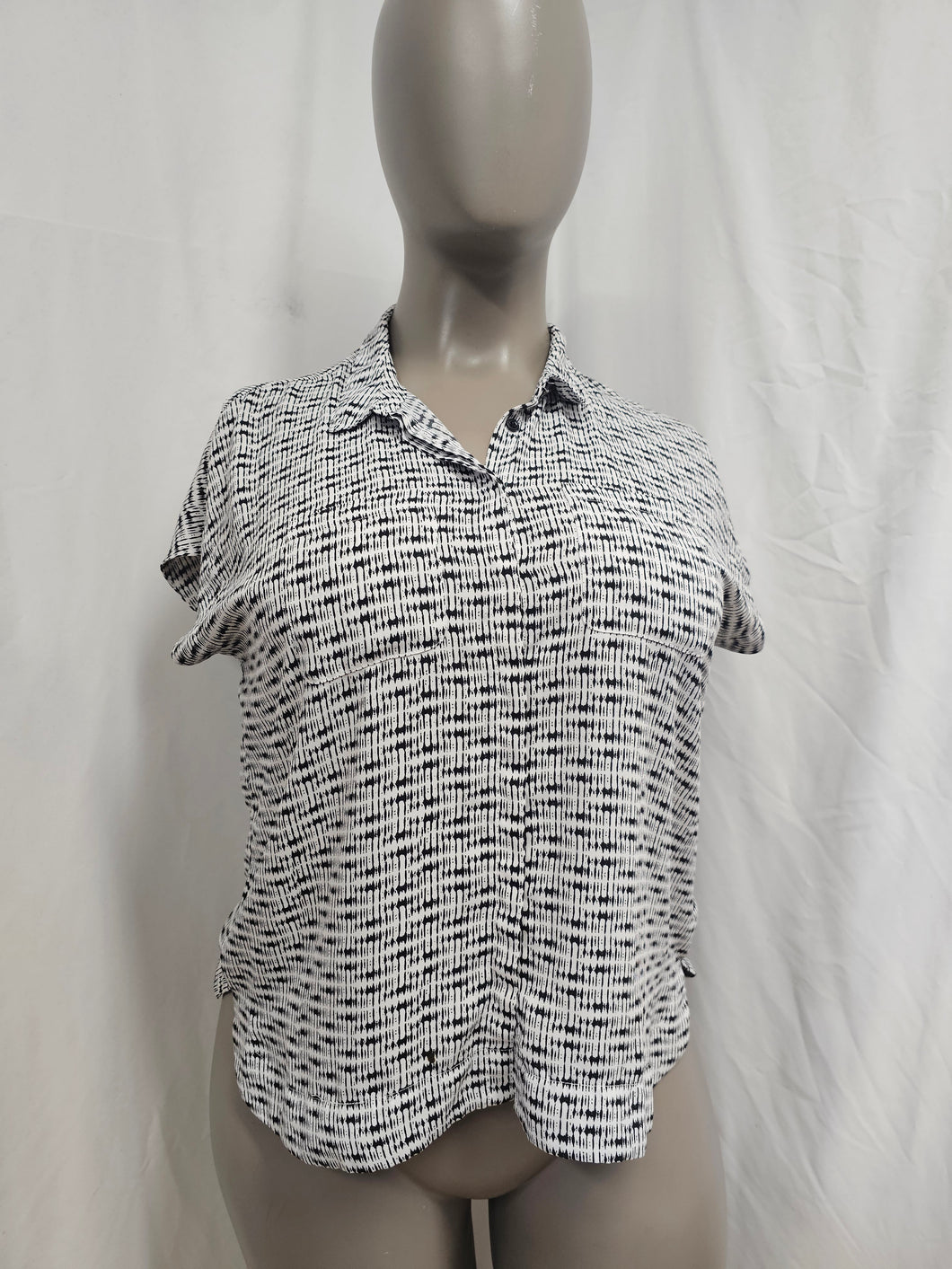 25-1048, X-LArge