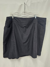 Charger l'image dans la galerie, 25-1051, 22 ans, Jupe Short, Sportive plus
