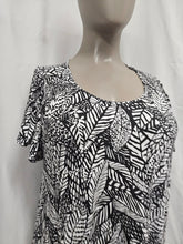 Charger l'image dans la galerie, 25-1481, 2x, Jolie Robe
