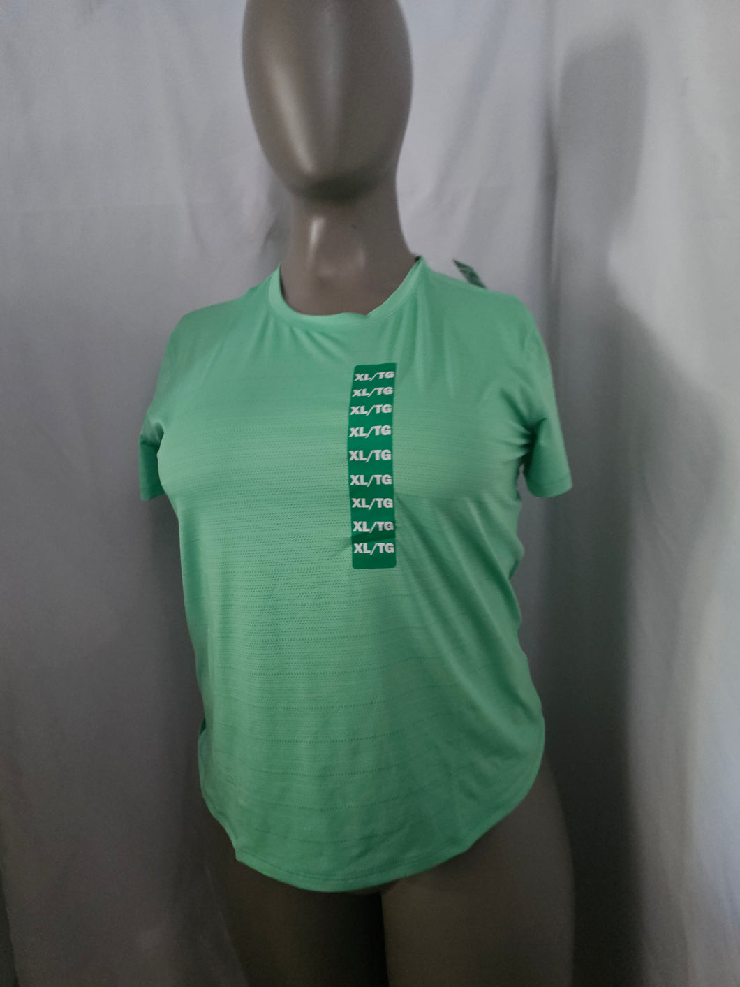 25-1620, Tshirt léger, Couleur vert plus belle en vrai, X-LArge