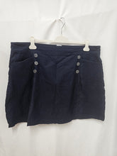 Charger l'image dans la galerie, 25-1659, 22 ans, Jupe shirt
