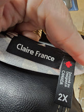 Charger l'image dans la galerie, 25-1669, 2x, Claire France
