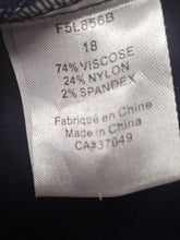 Charger l'image dans la galerie, 25-2048, 18 ans, Claire France

