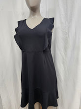 Charger l&#39;image dans la galerie, 25-2527, 18 ans, MIchel Studio
