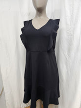 Charger l&#39;image dans la galerie, 25-2527, 18 ans, MIchel Studio
