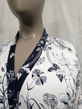 Charger l'image dans la galerie, 25-2738, 1x, Robe de chambre
