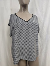 Charger l'image dans la galerie, 26-150, 22 ans
