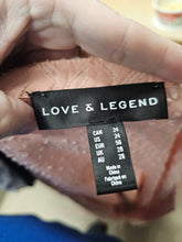 Charger l'image dans la galerie, 26-538, 24 ans, Love and Legend
