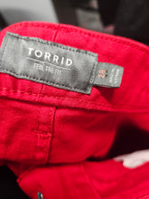Charger l'image dans la galerie, 26-1014, 28 ans R, Torrid
