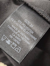 Charger l'image dans la galerie, 26-1306, 24 ans, Michel Studio,
