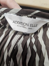 Charger l'image dans la galerie, 26-1484, 18 ans, Addition elle
