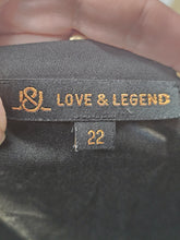 Charger l'image dans la galerie, 26-1667,22 ans, Love and Legend
