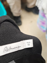 Charger l'image dans la galerie, 26-1874, 18 ans, Reitmans
