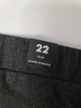 Charger l'image dans la galerie, 21-2619, Reitmans, 22 ans

