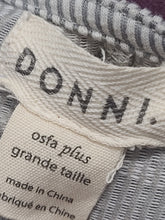 Charger l'image dans la galerie, 21-2764, Belle veste, 2x
