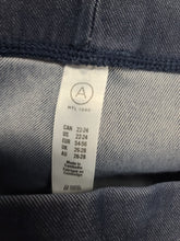 Charger l'image dans la galerie, 21-2930, 22-24 ans,
