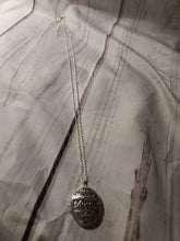 Charger l'image dans la galerie, 21-2907, collier médaillon
