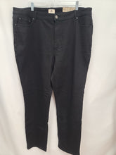 Charger l'image dans la galerie, 21-3630, 22 ans , Dc Jeans
