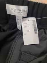 Charger l'image dans la galerie, 21-3646, 20 ans, Addition elle
