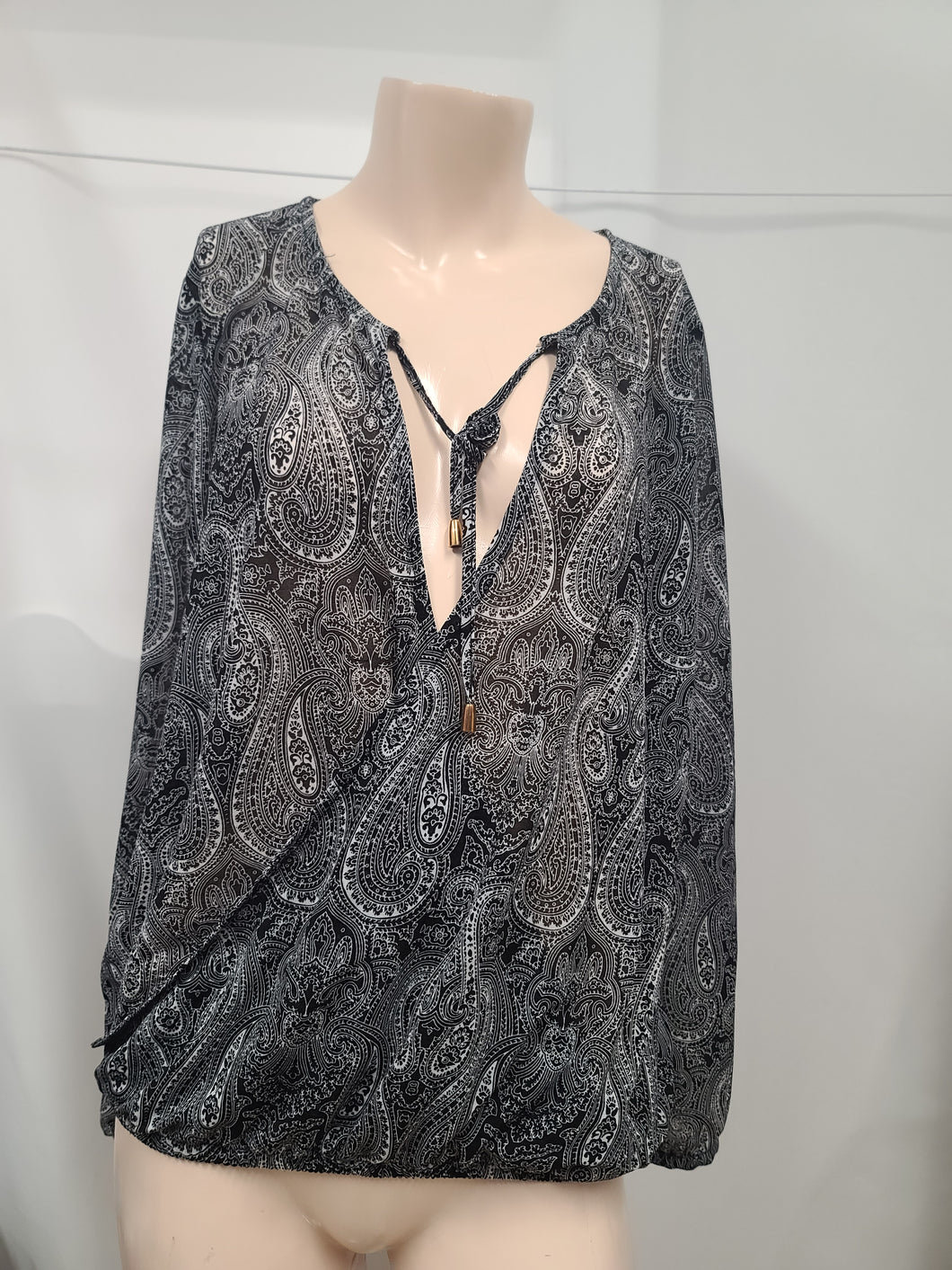 23-1813, LArge